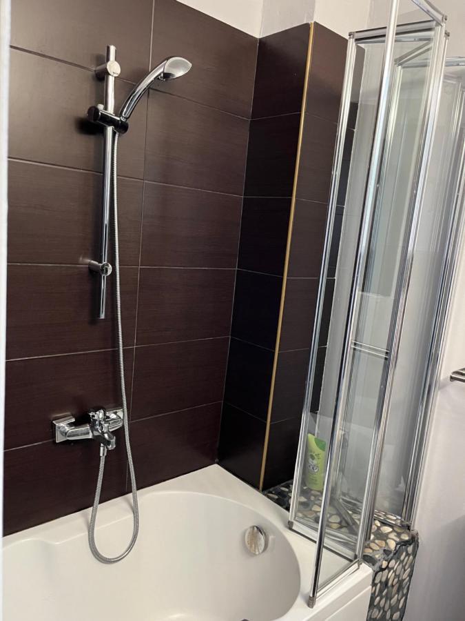Sun Escape, Appart Renove Climatise 3 Pieces 4-6 Pers, 350M De La Plage مارسيليا المظهر الخارجي الصورة